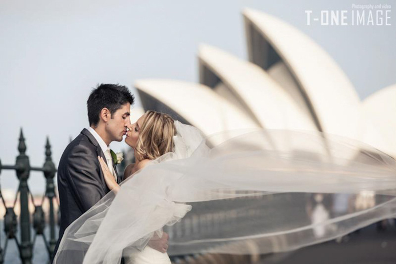 Adriana & Andre's wedding @ L'Aqua NSW Sydney wedding photography t-one image