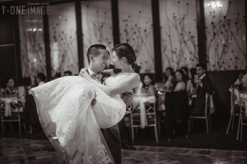Sonia & Brendan's wedding @ Le Montage NSW Sydney wedding photography t-one image