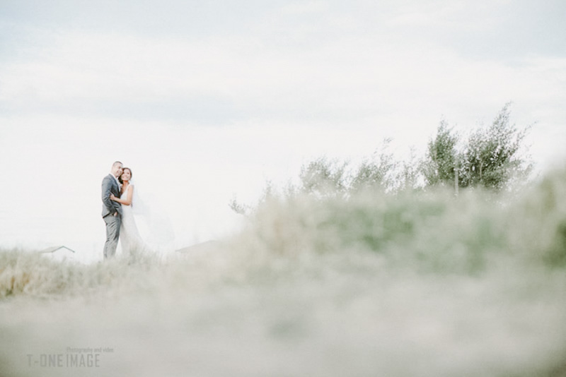 Vanessa & Nino's wedding @ Sorrento VIC Melbourne wedding photography t-one image