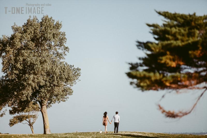 Vivian & Long's engagement @ Williamstown Beach VIC Melbourne wedding photography t-one image