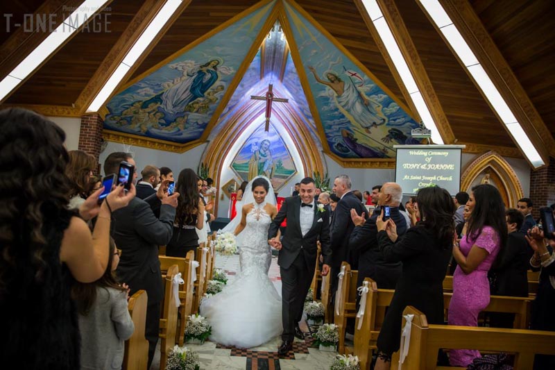 Joanne & Tony's wedding @ Le Montage NSW Sydney wedding photography t-one image