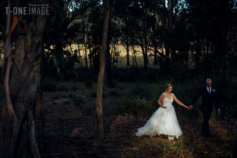 Andrew & Megan's wedding @ Cammeray Waters Woodend Vic melbourne wedding photography t-one image
