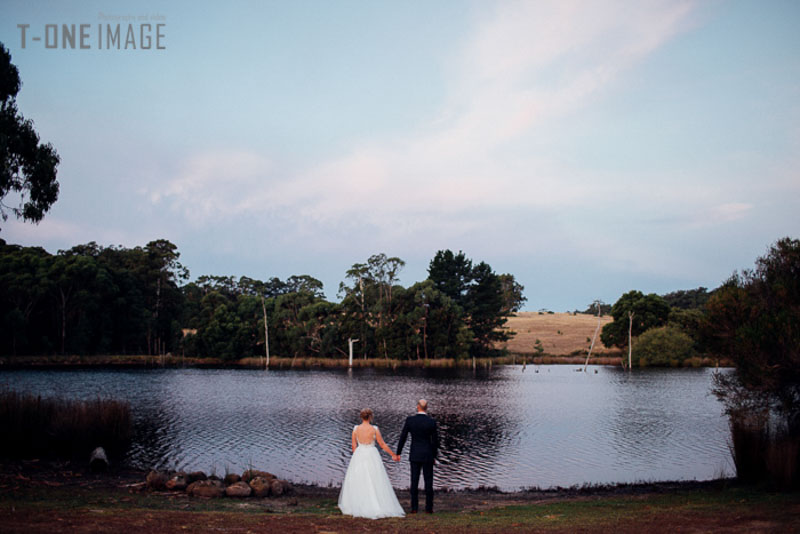 Andrew & Megan's wedding @ Cammeray Waters Woodend Vic melbourne wedding photography t-one image