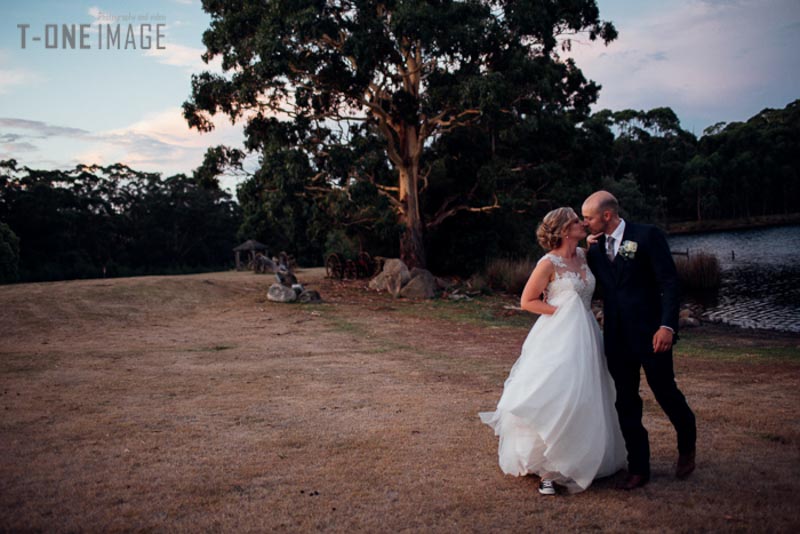 Andrew & Megan's wedding @ Cammeray Waters Woodend Vic melbourne wedding photography t-one image