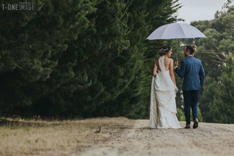 Vanessa & Christopher's wedding @ Cammeray waters VIC melbourne wedding photography t-one image