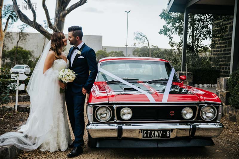 Michael & Danielle's wedding @ Meadowbank VIC Melbourne wedding photography t-one image