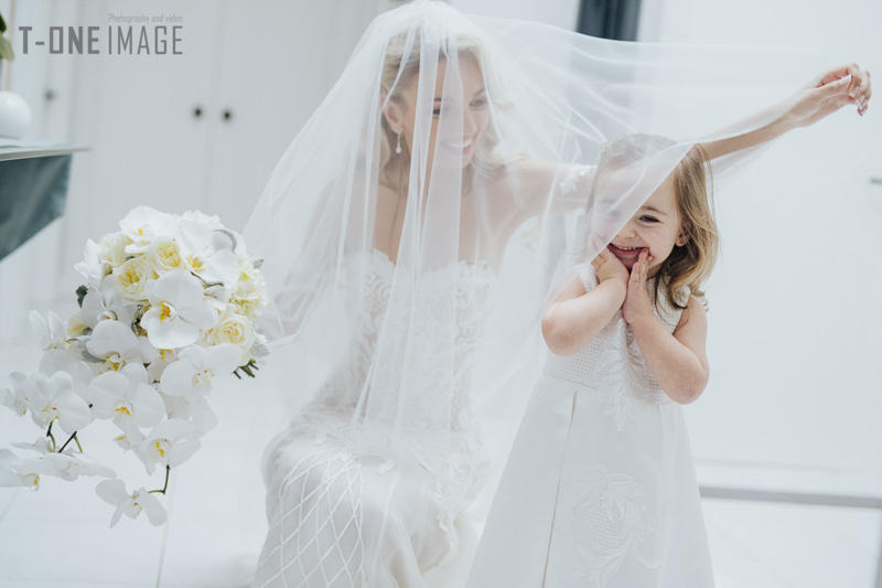 Madison & Calvin's wedding @ Aerial South Wharf VIC Melbourne wedding photography t-one image