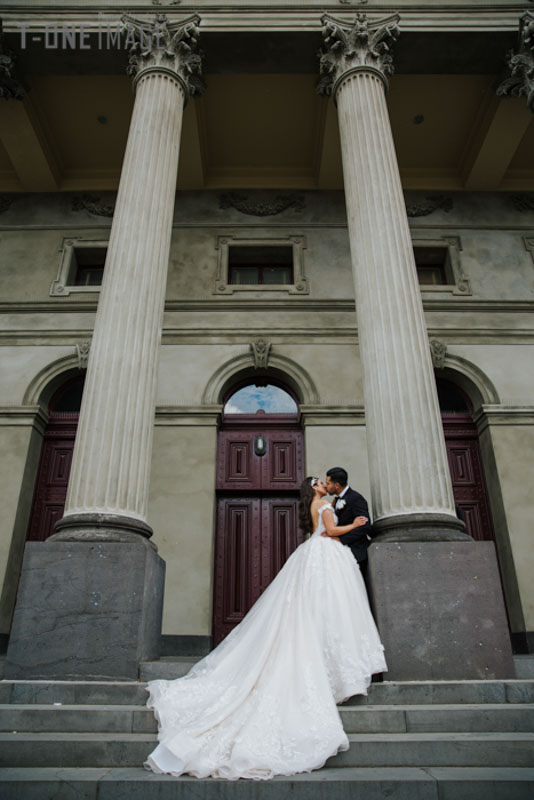 Yola & Alex's wedding @ Leonda By The Yarra VIC Melbourne wedding photography t-one image